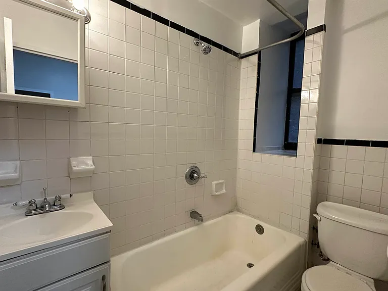11 E 32nd St #5O — Photo 8