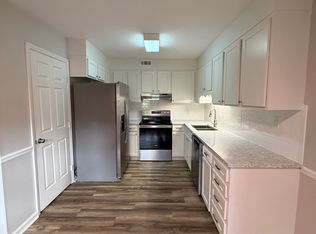 1005 3rd St NW #1005, Hickory, NC 28601