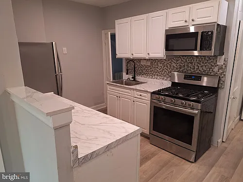 5235 Oxford Ave #3F Photo 1