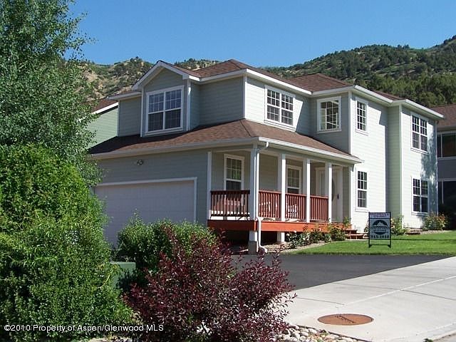 1st image of 35 Gamba Dr