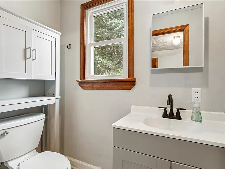 2913 Sir Walter Ln — Photo 15