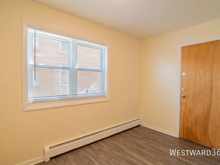 9654 Golf Terrace Des Plns #1W-1 — Photo 1