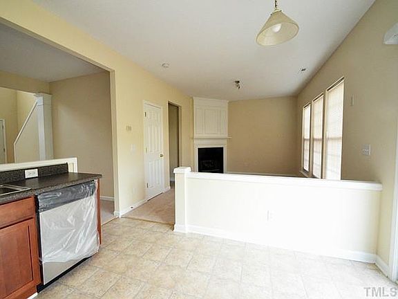 Breakfast Nook and Family Room