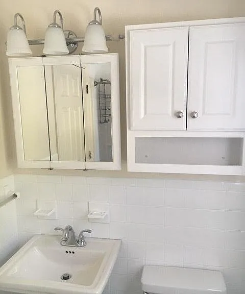 44 Hobart Ln #44 — Photo 13