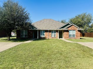 1019 N Riggins St #A, Anna, TX 75409