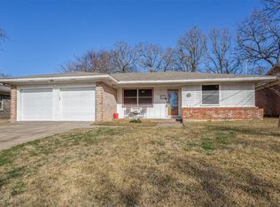 107 Mark Dr, Denison, TX 75021