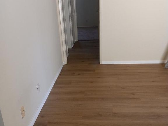 5th image of 4867 Argus Dr #20
