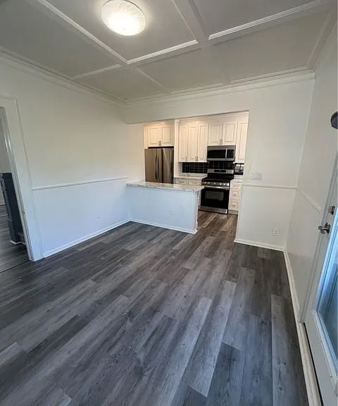 9 Franklin St — Photo 4