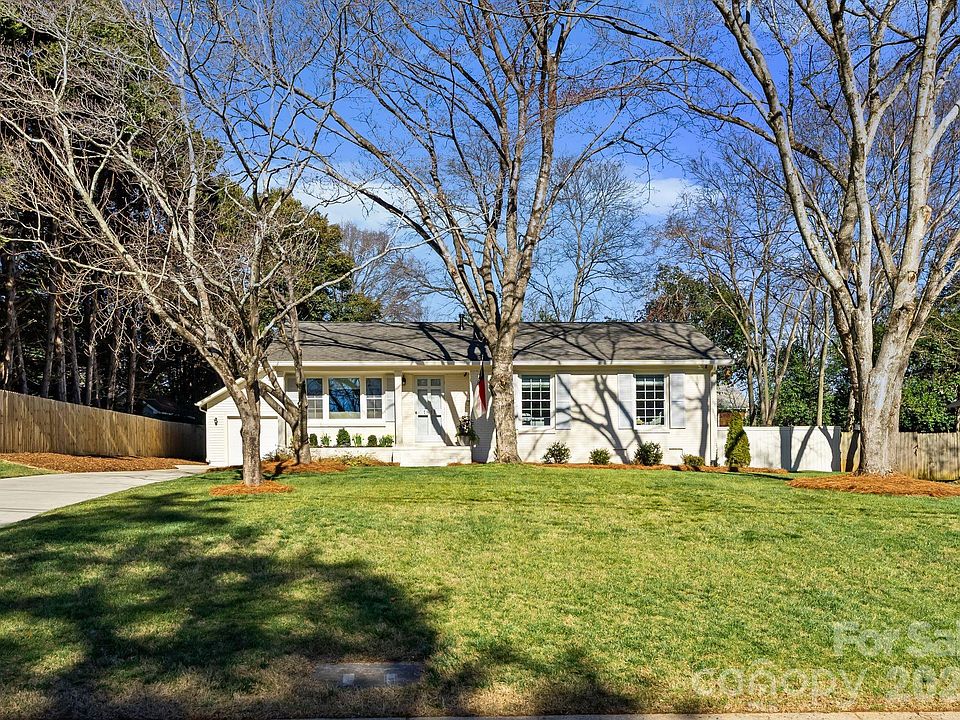 1st image of 1811 Wedgedale Dr