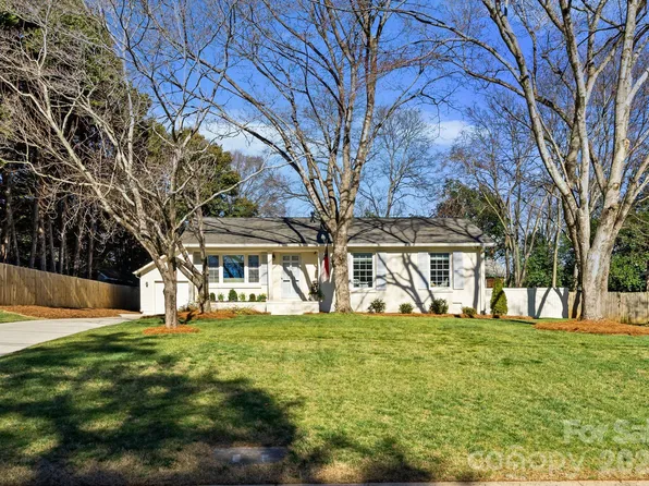 1811 Wedgedale Dr, Charlotte, NC 28210