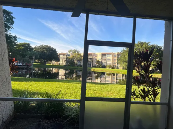 9311 Orange Grove Dr APT 110, Davie, FL 33324
