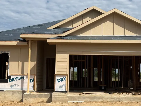 5520 Harriet St, Bryan, TX 77807