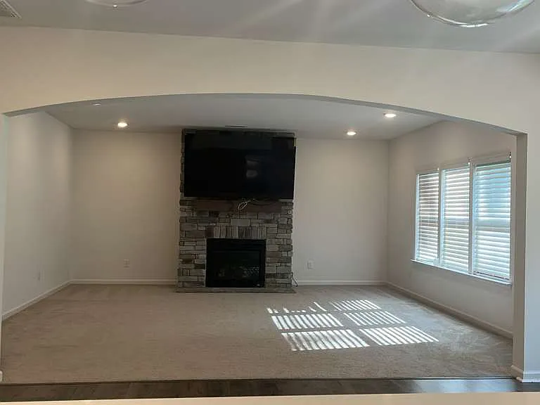 1316 Amos Park St — Photo 5