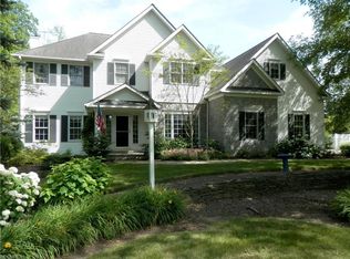 15105 Overture Dr, Newbury, OH 44065