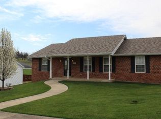 3843 Liverpool Dr, Jefferson City, MO 65109