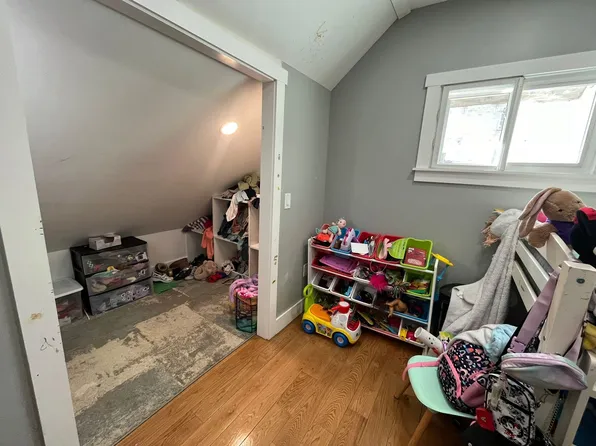 530-532 40th Street image 7 of 8