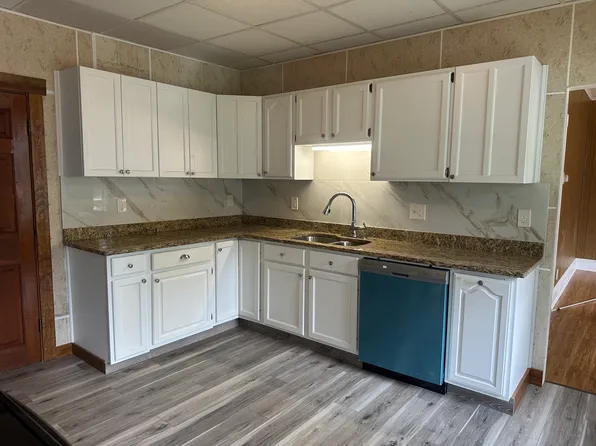 14 Cyr St #1, Auburn, ME 04210