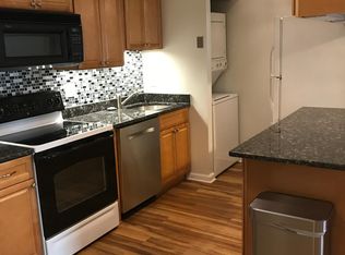1211 S Eads St APT 1311, Arlington, VA 22202