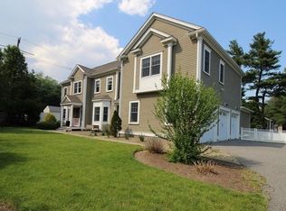 118 Worthen Rd, Lexington, MA 02421