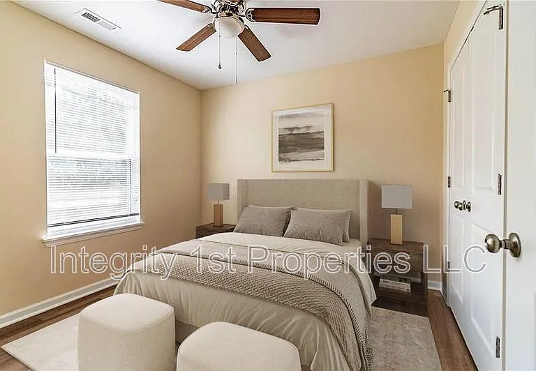 1506 Park Ave #B — Photo 9