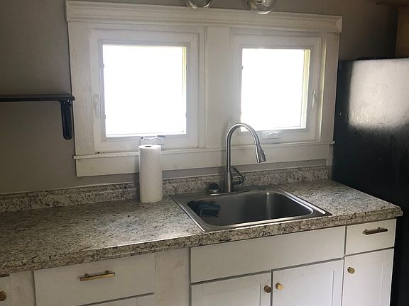 4th image of 19 Grey St