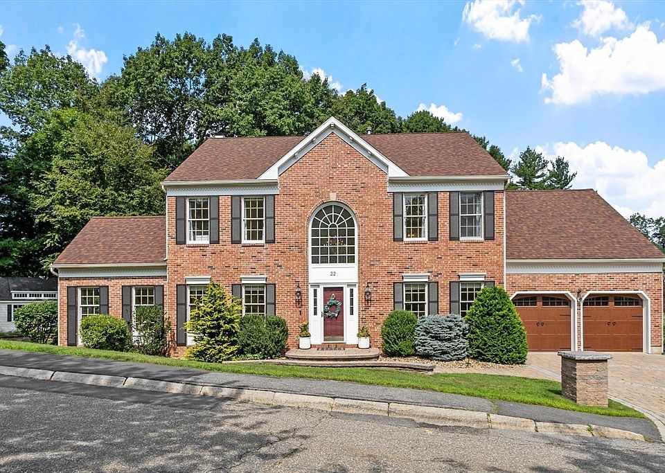 1st image of 22 Wild Rose Dr