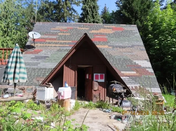 142 Dan Kelly Road, Port Angeles, WA 98363