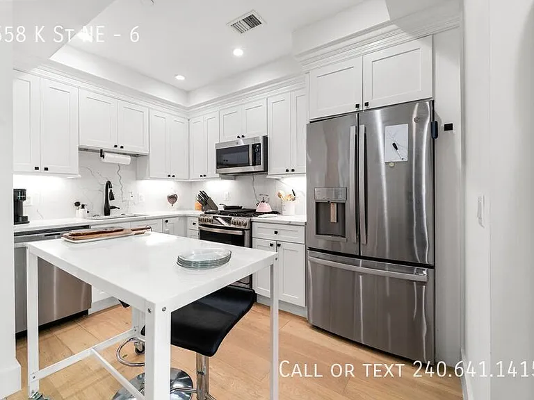 1658 K St NE #6 — Photo 13