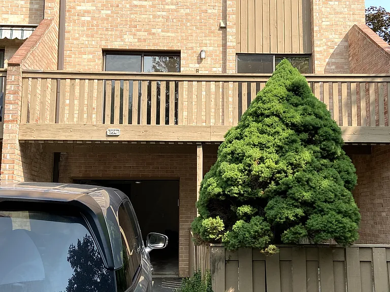 354 Paoli Woods Dr — Photo 9
