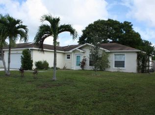 2457 SE Rival Ave, Port Saint Lucie, FL 34952