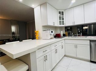 16909 N Bay Rd APT 112, Sunny Isles Beach, FL 33160