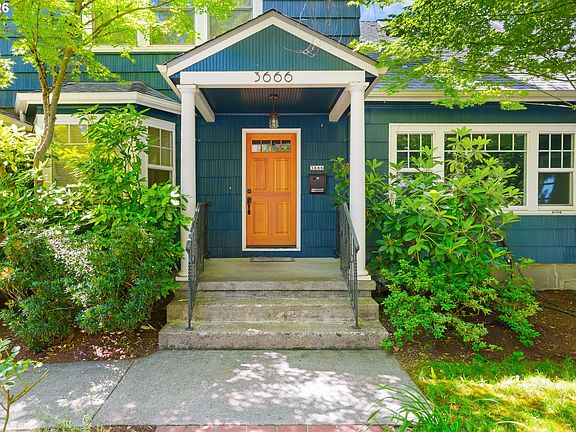3rd image of 3666 SE Bybee Blvd