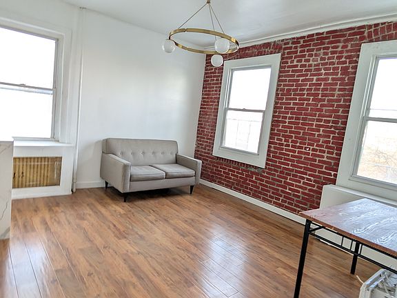 2nd image of 87 Chestnut Ave APT 1