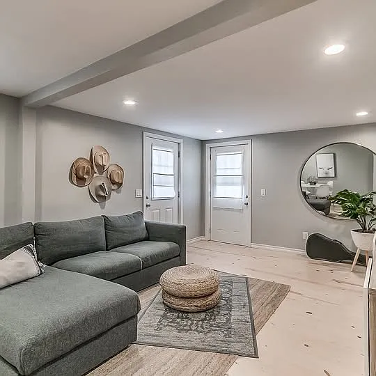 2 bed, 1100 sqft, $1,525 — Photo 3