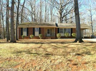 6630 El Rancho Dr, Rural Hall, NC 27045