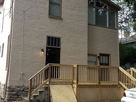 3rd image of 506 North Broadway