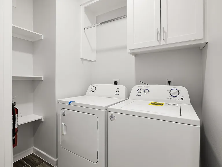 1907 W Violet Dr #2 — Photo 17