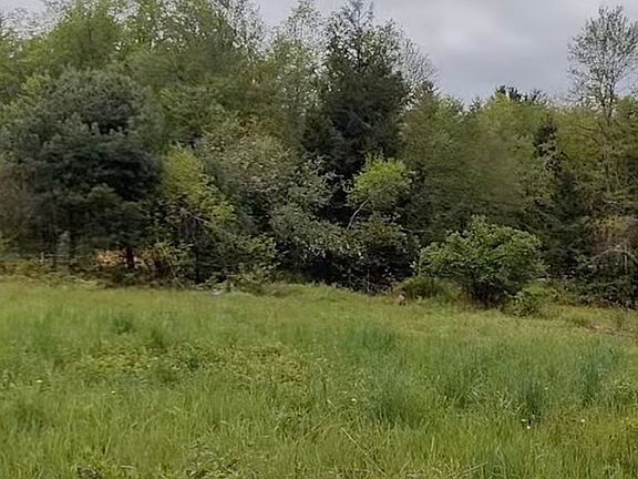 4th image of 40 East St