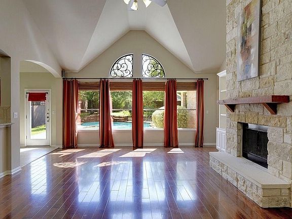 4th image of 12600 Rush Creek Ln