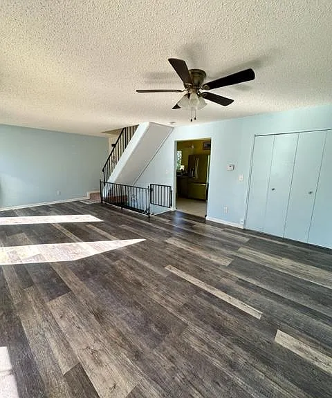 1725 Dandridge Ln — Photo 14