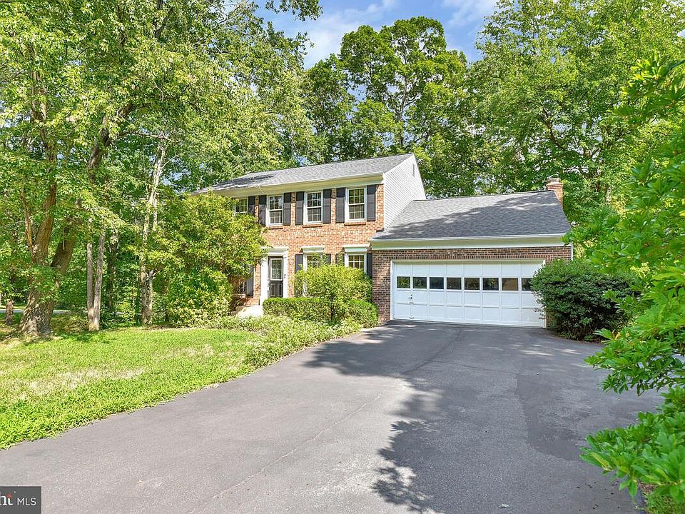 1st image of 12563 Cavalier Dr