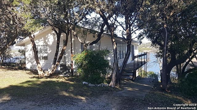 1st image of 1409 Elmhurst Dr