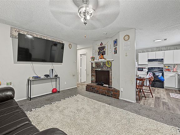 5th image of 1508 A&b N Pleasant St