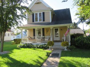 802 1st Ave NE, Clarion, IA 50525