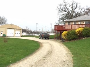 531 W 11th St, Rochester, IN 46975