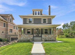 15 E 54th St, Kansas City, MO 64112