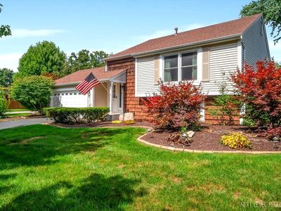 905 Lexington Ave, St Charles, IL, 60174
