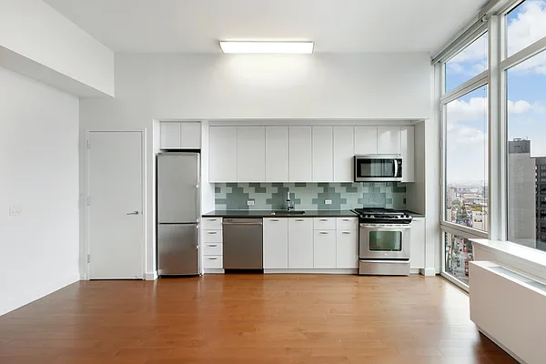 Rented by Brookfield (Funnel) | media 31