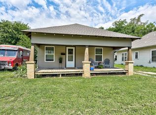912 S Rock Island Ave, El Reno, OK 73036