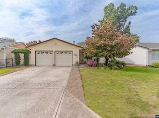 2389 Umpqua Rd, Woodburn, OR 97071